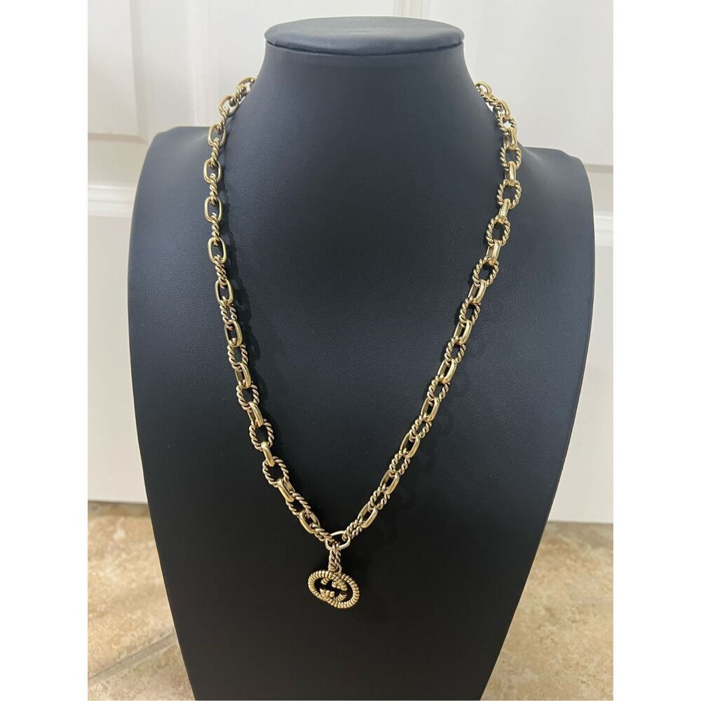 Gucci Gold-Tone Rope Chain Necklace with GG Pendant - Picture 2 of 8
